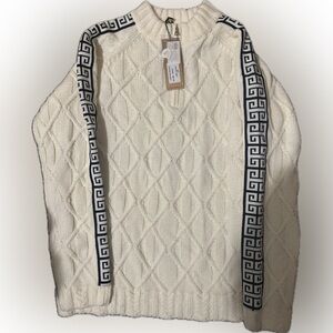 Prestige Original PD-308 White Cable Sweater NWT $229 Retail